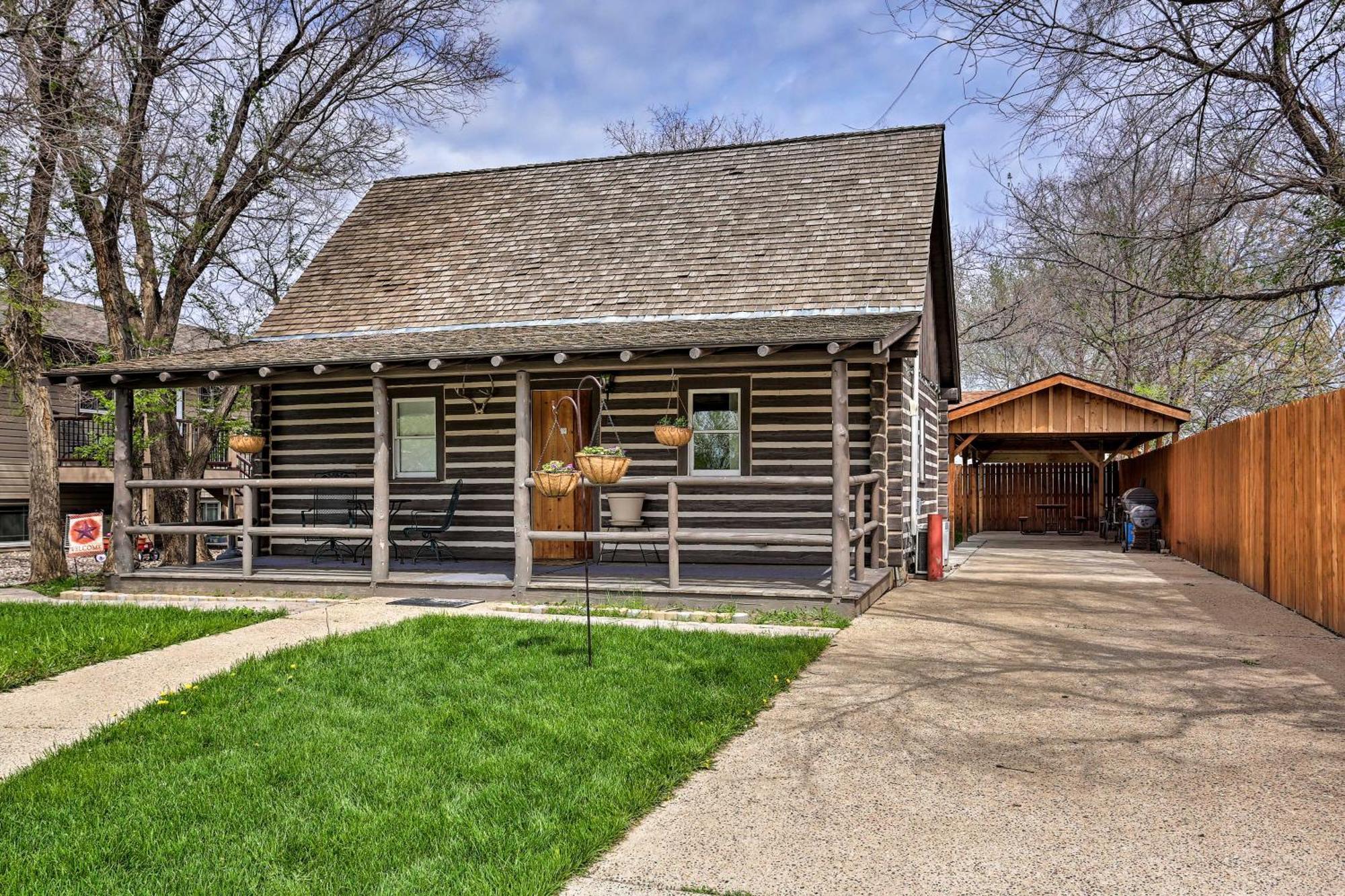 Maltese Ranch Cabin Near Medora Attractions! Villa Exterior photo