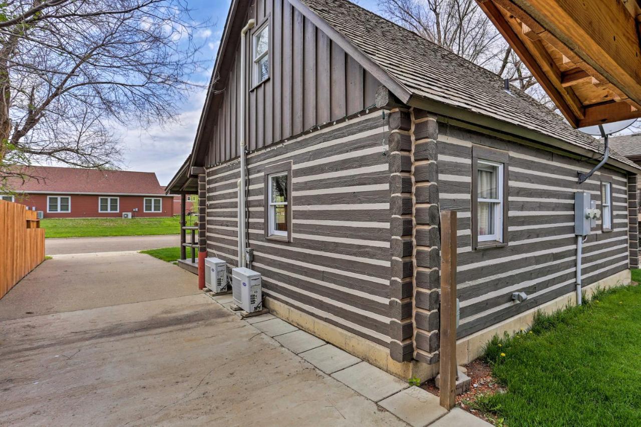 Maltese Ranch Cabin Near Medora Attractions! Villa Exterior photo